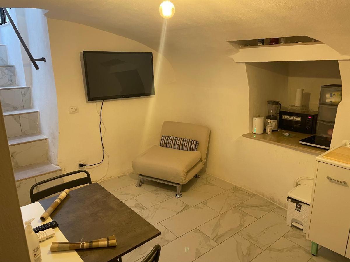 Mory&Clary Cave Palese Airport Bed and Breakfast Bari Buitenkant foto